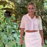 «Худела, но всё вернулось»: Дана Борисова показала тело без прикрас на пляже в Египте