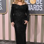 Почему Дженнифер Кулидж стала самой обсуждаемой персоной на «Золотом глобусе»: разбираем ее речь и детали образа.