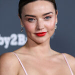 Три идеи подарка на Рождество от Миранды Керр для тех, кто любит ЗОЖ.