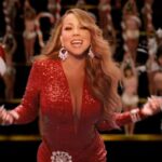 Визажист Мэрайи Кэри объяснил, почему она не носит красную помаду на Рождество.